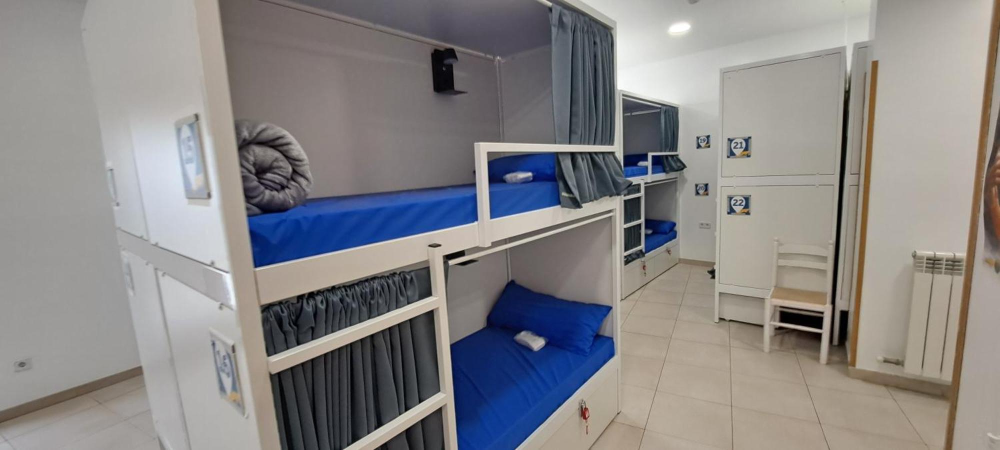 Albergue Albas Exclusivo Peregrinos โลโกรโญ ภายนอก รูปภาพ